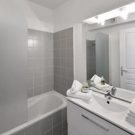 Otel Le Jardin De Babylone Festive & Naturiste 