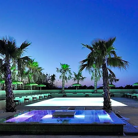 Hotel Le Jardin De Babylone Festive & Naturiste 