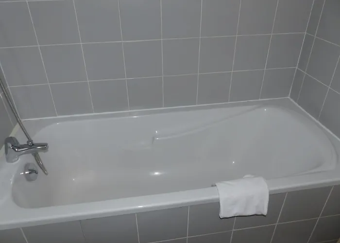 Hotel Le Jardin De Babylone Festive & Naturiste 